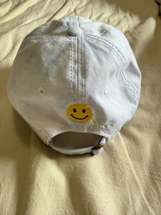 Take It Easy Graphic Hat - Picture 2 of 3